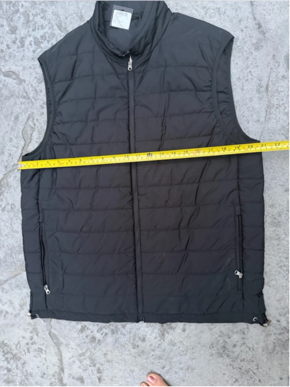 Club Monaco Black Quilted Lightweight Vest Size M New With Tags